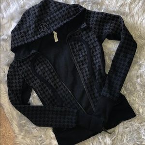 Lululemon Jacket